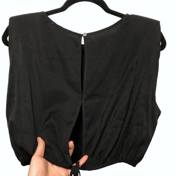 NEW Sans Souci Solid Black Round Neck Back Slits Sleeveless Top M - Picture 6 of 8